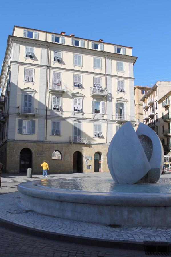 You Stay "Main Street & Station" La Spezia Exterior foto